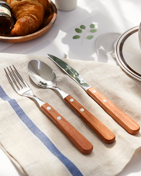 ���򷲿�� ĿƮ���� 3�� ��Ʈ